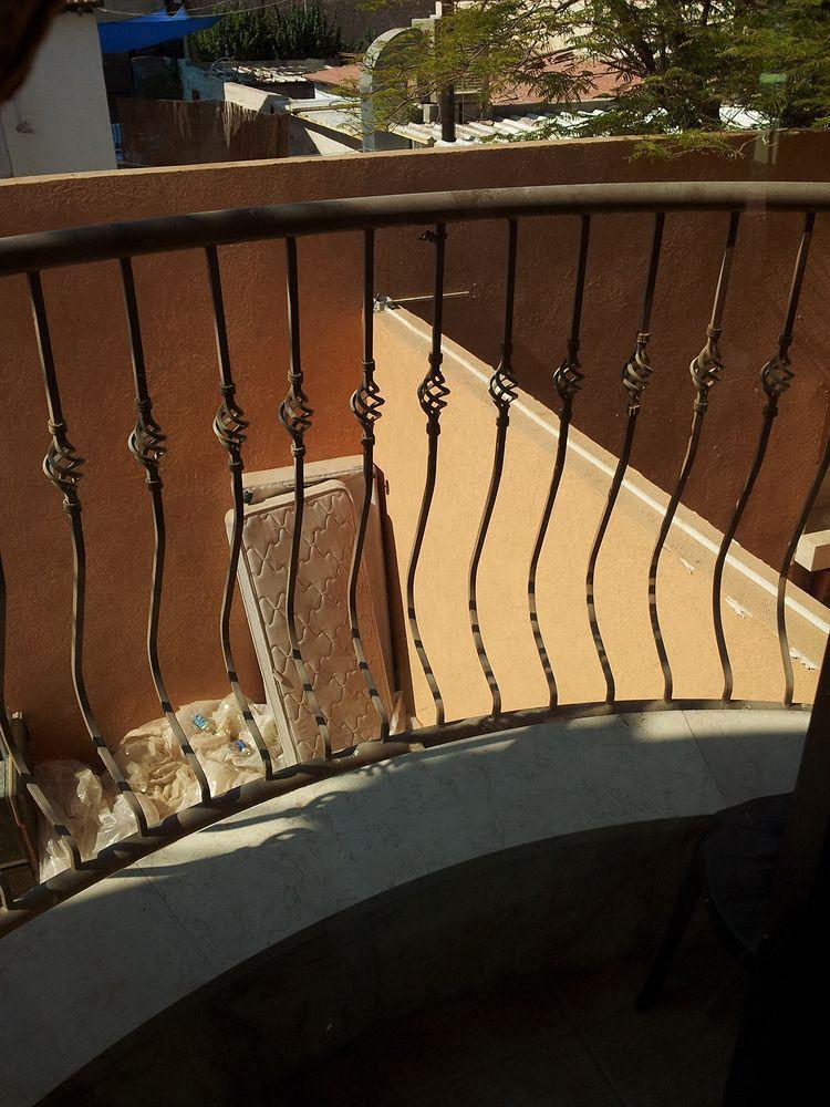 Faulty Towers Hotel Eilat Kültér fotó