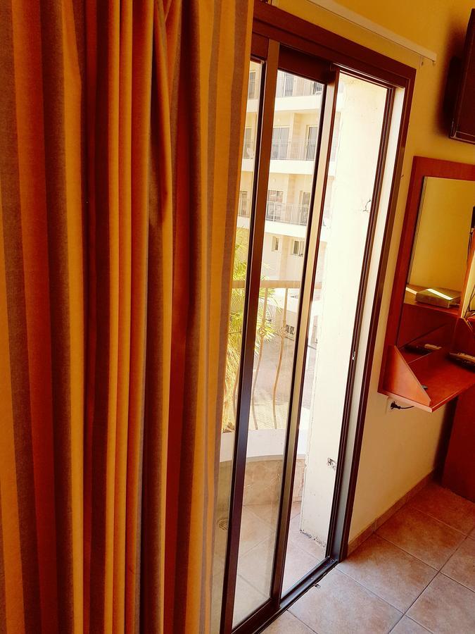 Faulty Towers Hotel Eilat Kültér fotó